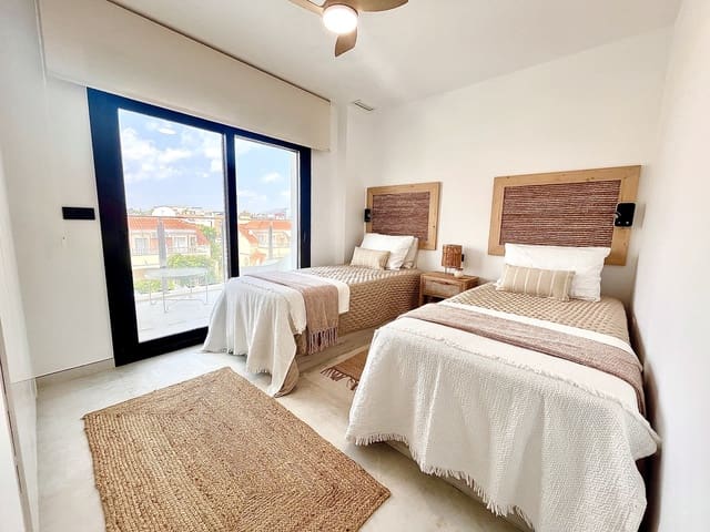 2 sypialnia Apartament na sprzedaż w La Zenia, Orihuela z basenem garażem - 360 000 € (Ref: 9231999)