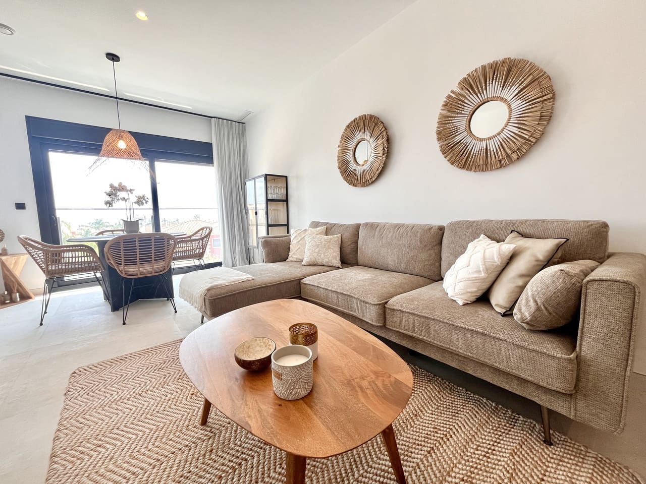 2 makuuhuone Huoneisto myytävänä paikassa La Zenia mukana uima-altaan 
autotalli - 360 000 € (Ref: 9231999)