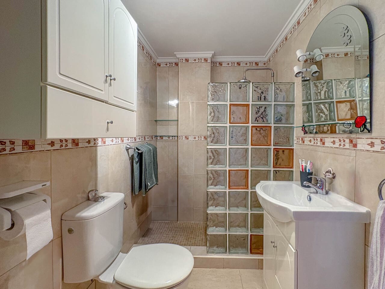 2 makuuhuone Huoneisto myytävänä paikassa Los Balcones mukana uima-altaan - 130 000 € (Ref: 9238900)