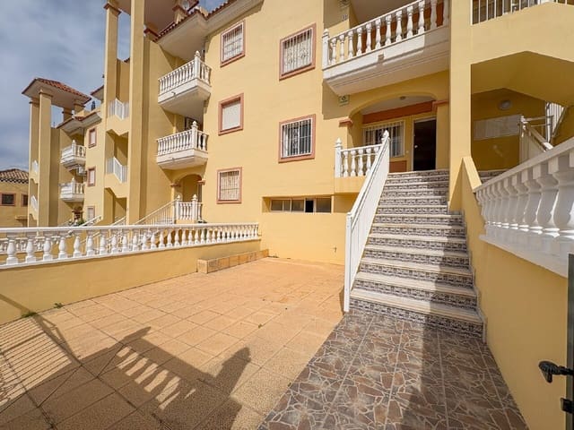2 bedroom Apartment for sale in Villamartin, Orihuela with pool - € 129,500 (Ref: 9238901)