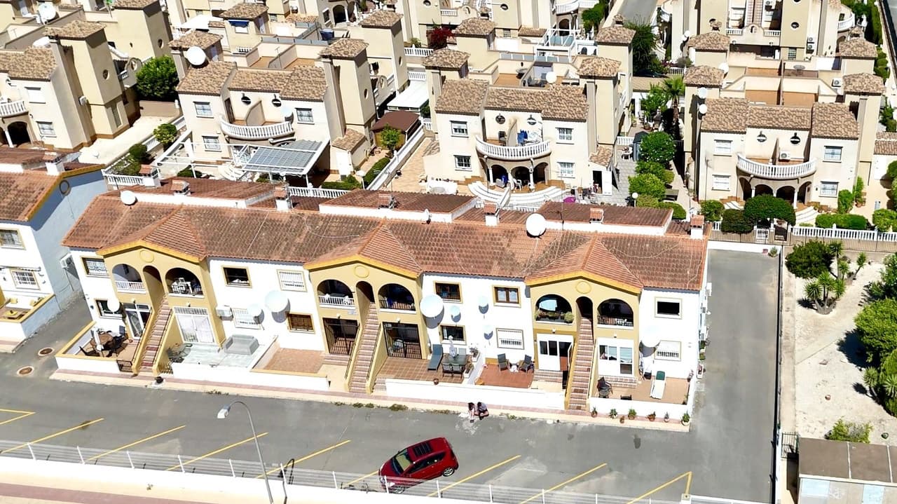 2 bedroom Apartment for sale in Playa Flamenca with garage - € 119,000 (Ref: 9239412)