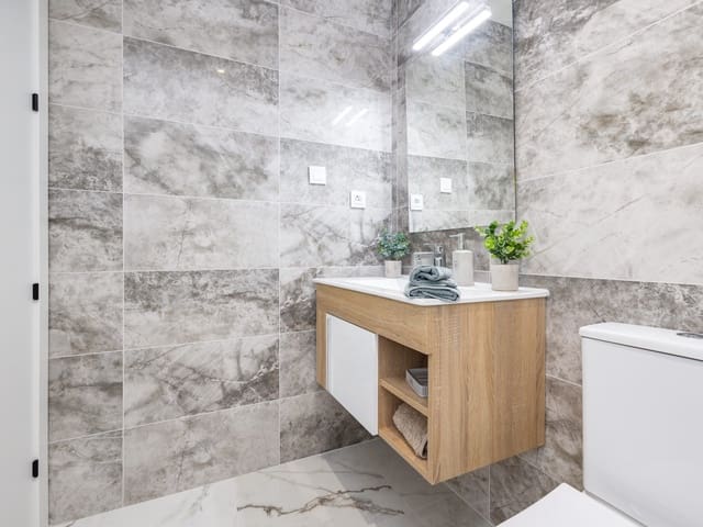 2 soverom Leilighet til salgs i San Miguel de Salinas med svømmebasseng garasje - € 219 000 (Ref: 9265116)