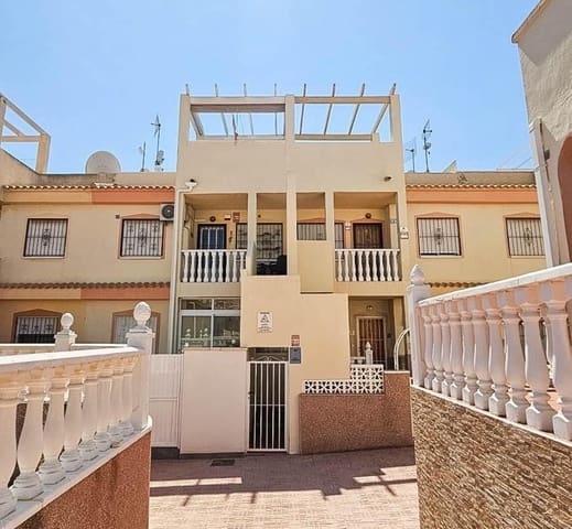 2 slaapkamer Penthouse te koop in Playa Flamenca, Orihuela met zwembad - € 140.000 (Ref: 9265120)