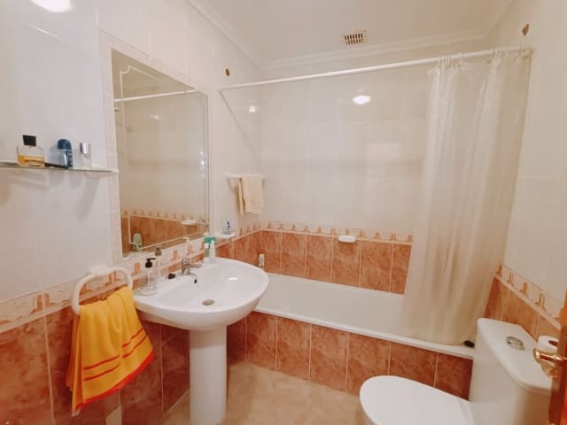 3 sypialnia Dom na sprzedaż w Playa Flamenca, Orihuela z basenem - 225 000 € (Ref: 9271889)