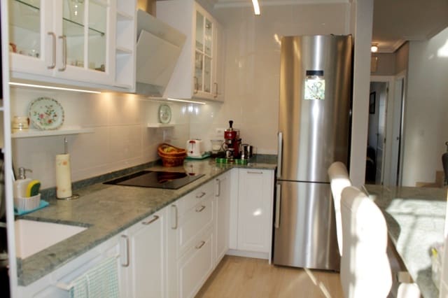 3 soverom Hus til salgs i Villamartin, Orihuela med svømmebasseng - € 259 900 (Ref: 9272154)