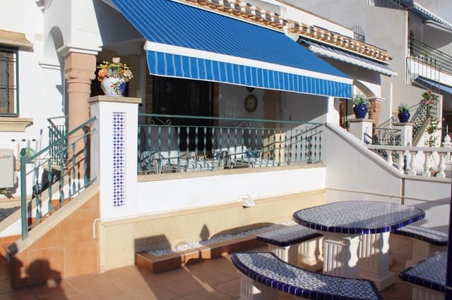 3 soverom Hus til salgs i Villamartin, Orihuela med svømmebasseng - € 259 900 (Ref: 9272154)