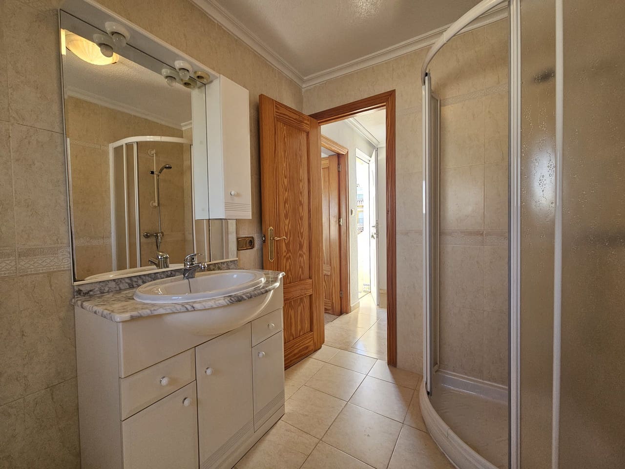 4 soverom Villa til salgs i Cabo Roig med svømmebasseng garasje - € 355 000 (Ref: 9272155)