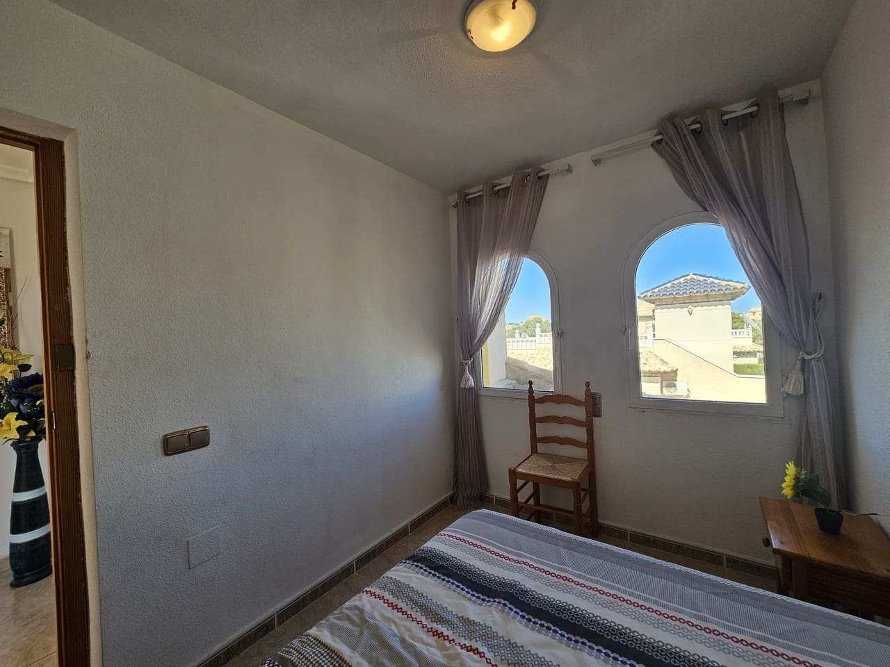 4 soverom Villa til salgs i Cabo Roig med svømmebasseng garasje - € 355 000 (Ref: 9272155)