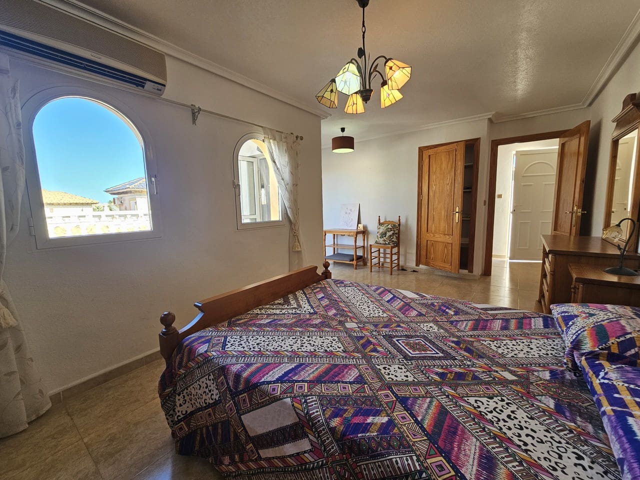 4 soverom Villa til salgs i Cabo Roig med svømmebasseng garasje - € 355 000 (Ref: 9272155)