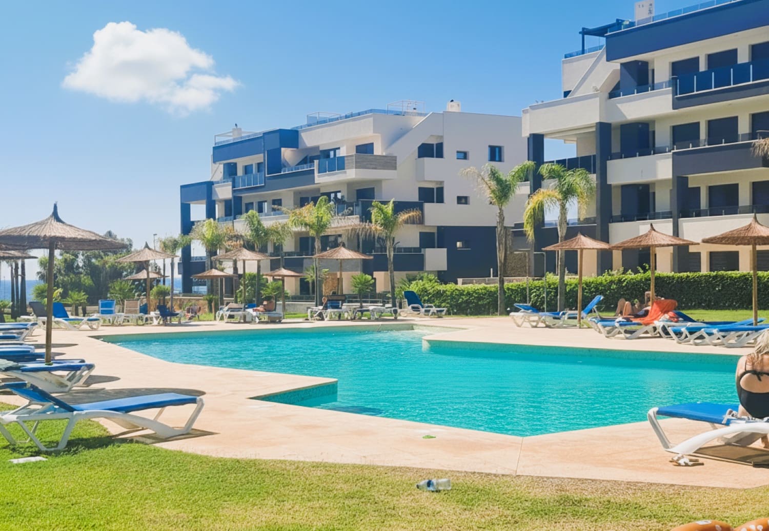 2 bedroom Apartment for sale in Playa Flamenca with pool garage - € 339,000 (Ref: 9272156)