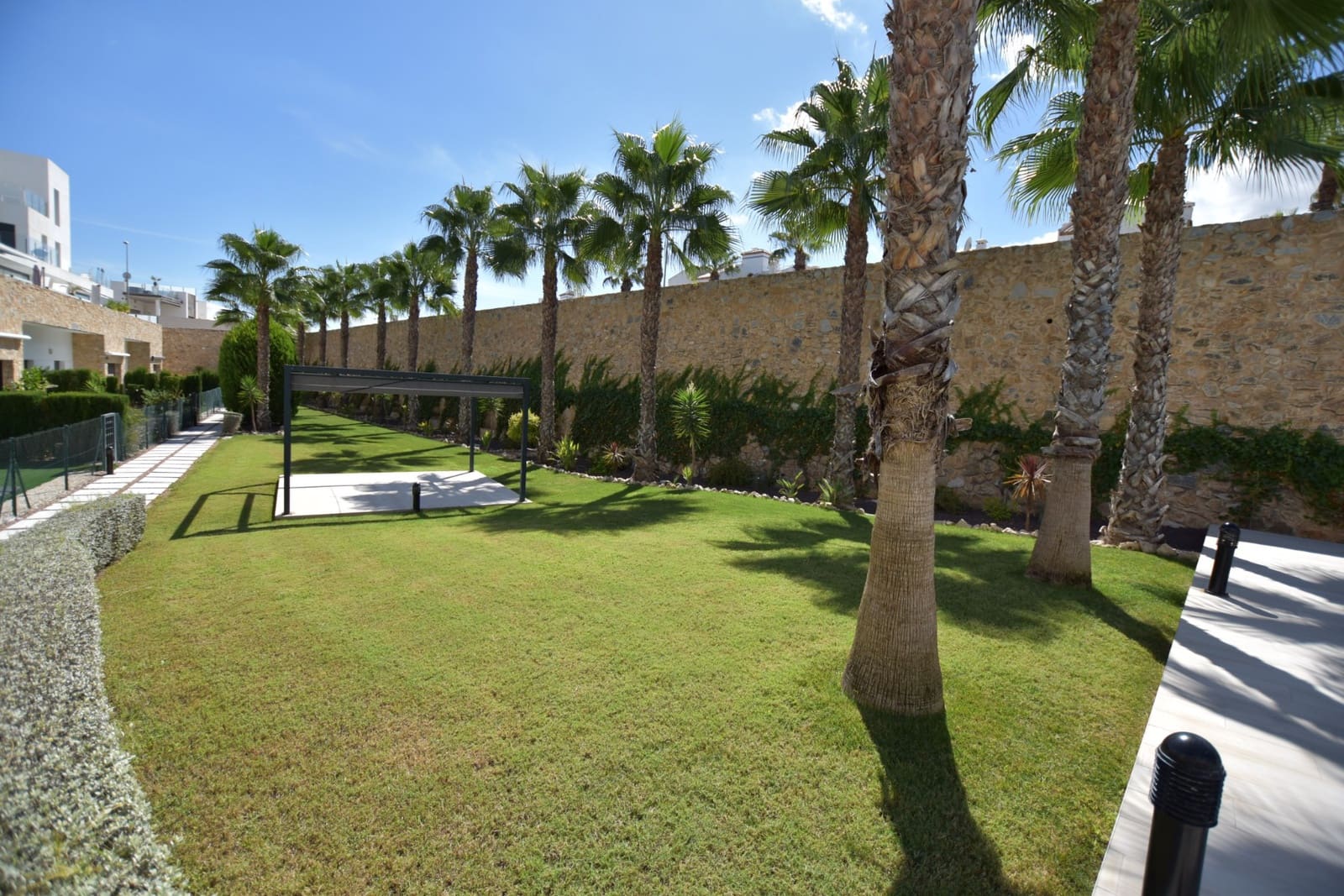 3 soverom Leilighet til salgs i Villamartin med svømmebasseng garasje - € 359 000 (Ref: 9283135)