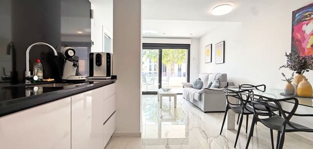 2 soveværelse Lejlighed til salg i Los Altos med swimmingpool garage - € 249.000 (Ref: 9283138)