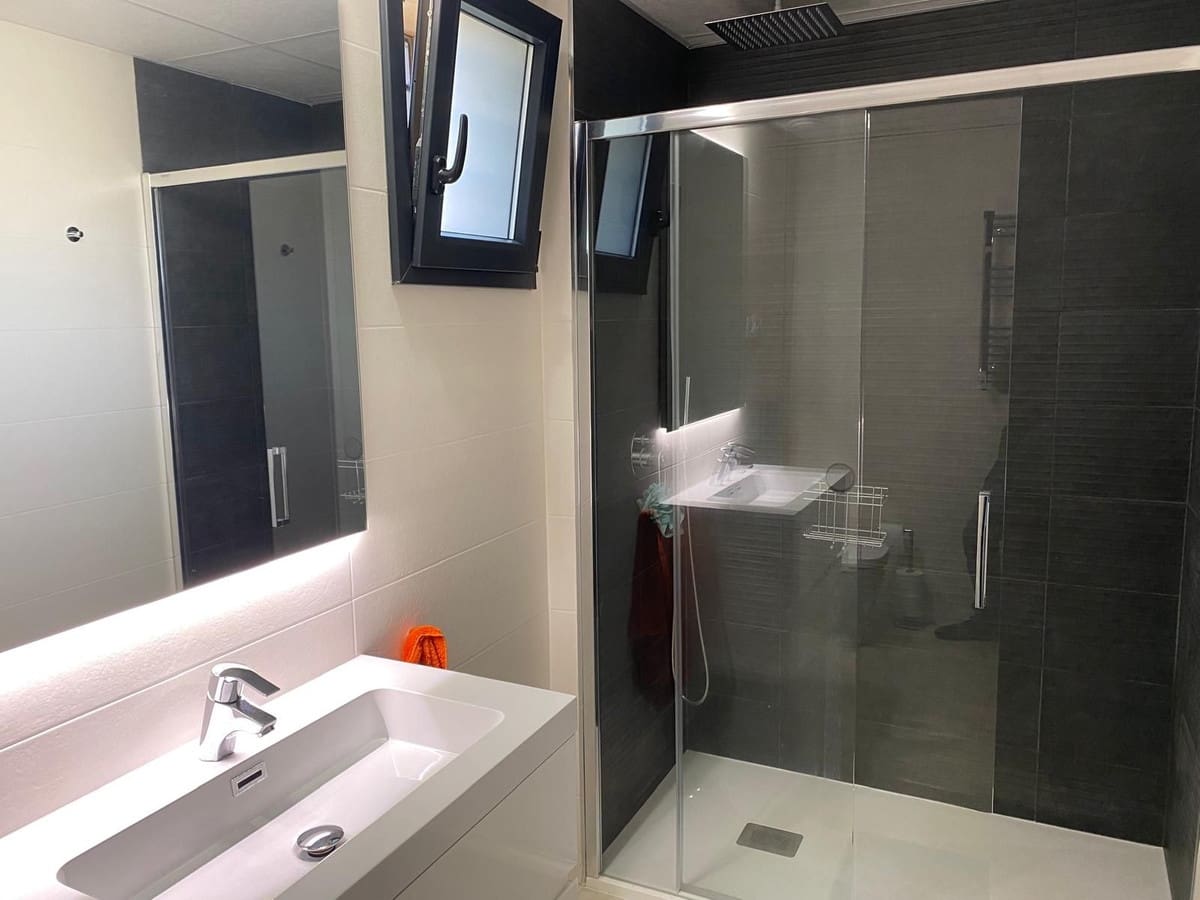 3 quarto Apartamento para venda em Playa Flamenca com piscina garagem - 410 000 € (Ref: 9288312)