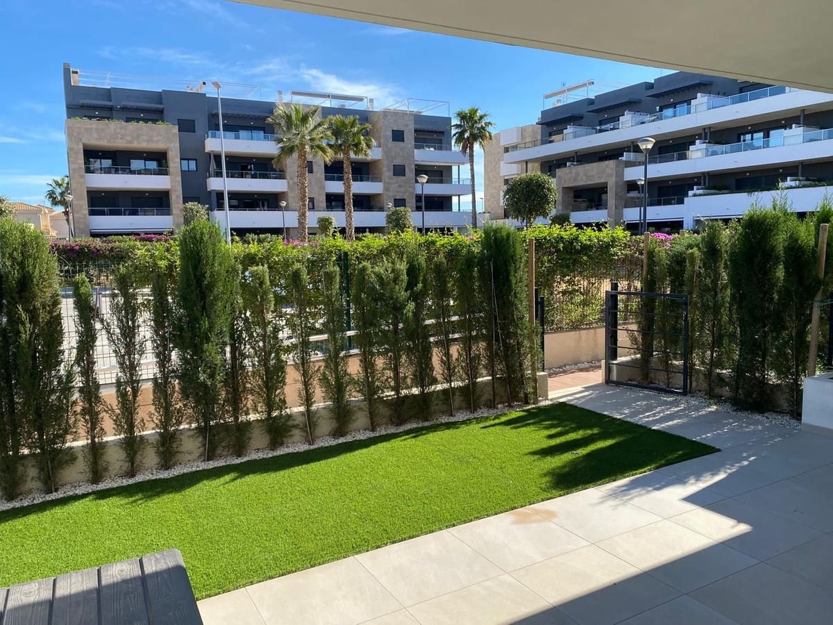 3 quarto Apartamento para venda em Playa Flamenca com piscina garagem - 410 000 € (Ref: 9288312)