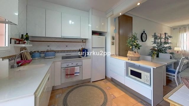 2 bedroom Townhouse for sale in Playa Flamenca, Orihuela with pool - € 189,000 (Ref: 9288315)