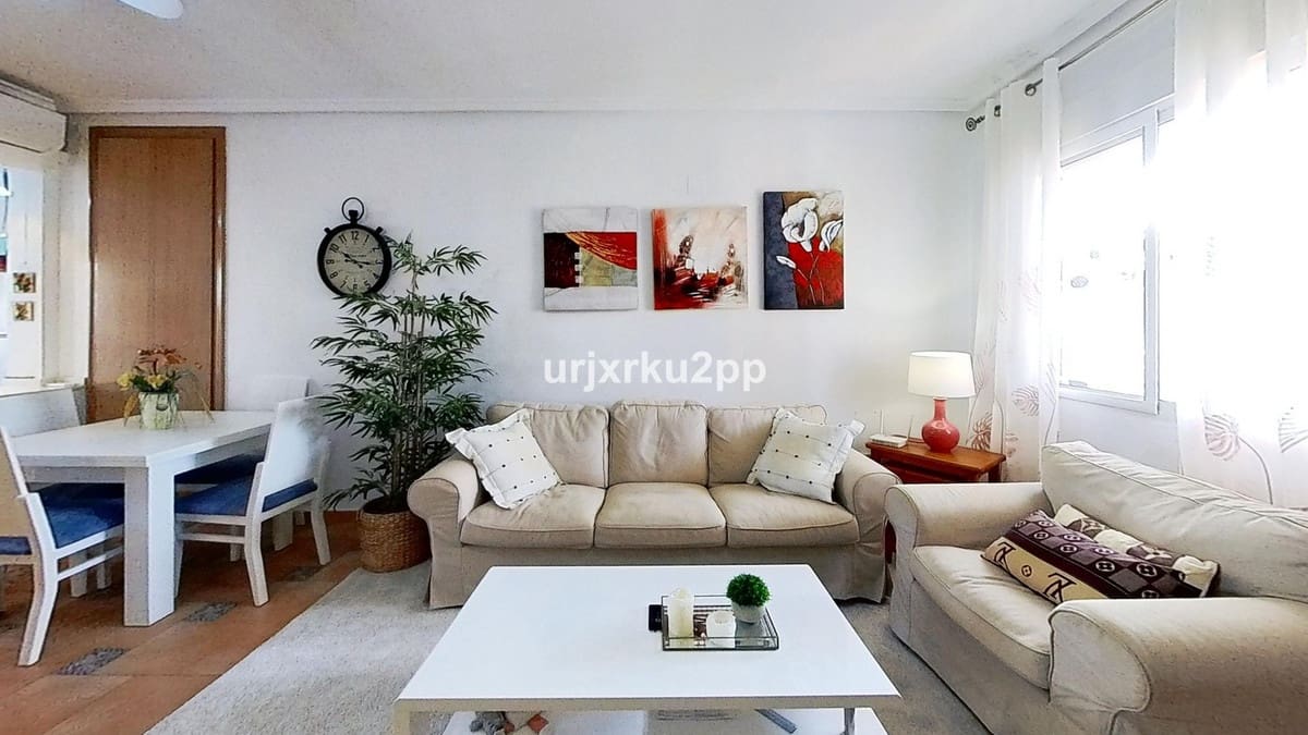 2 soverom Hus til salgs i Playa Flamenca med svømmebasseng - € 189 000 (Ref: 9288315)