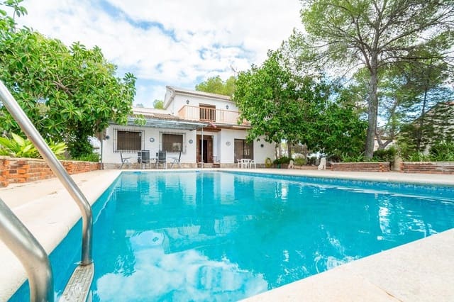 4 chambre Villa/Maison à vendre à Pinar de Campoverde, Pilar de la Horadada avec piscine garage - 430 000 € (Ref: 9300321)