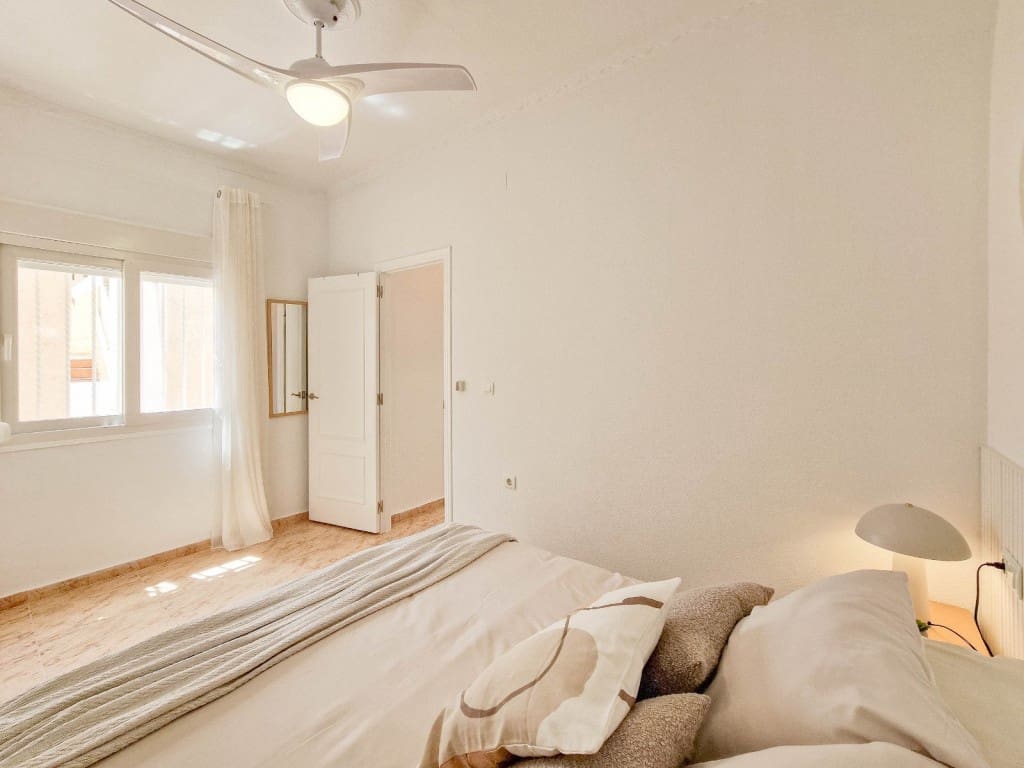 2 soverom Villa til salgs i Torrevieja - € 210 000 (Ref: 9300322)