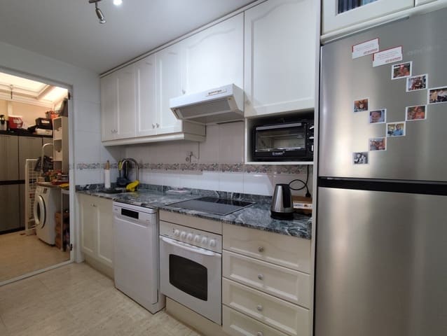 2 slaapkamer Appartement te koop in Playa Flamenca, Orihuela met zwembad - € 219.000 (Ref: 9300323)