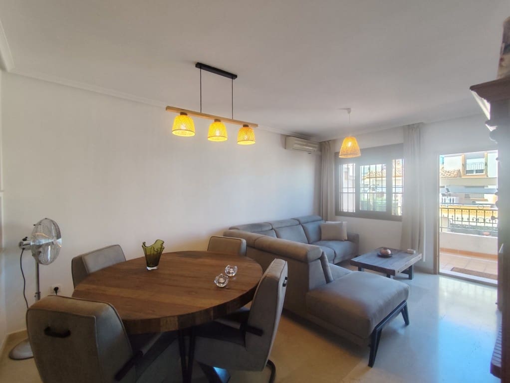 3 soverom Hus til salgs i Villamartin med svømmebasseng - € 258 000 (Ref: 9300325)