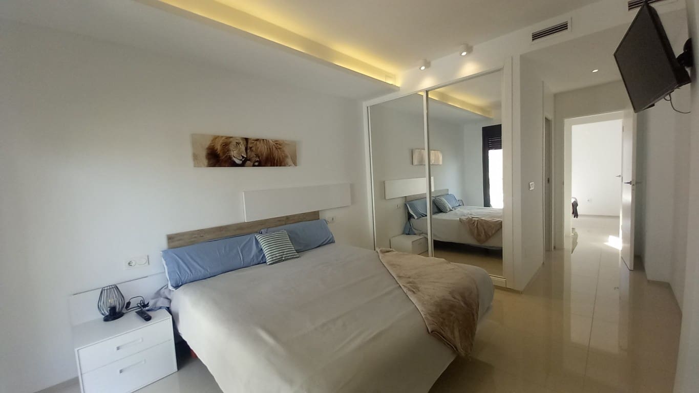 4 sypialnia Willa na sprzedaż w Ciudad Quesada z basenem - 380 000 € (Ref: 9300327)