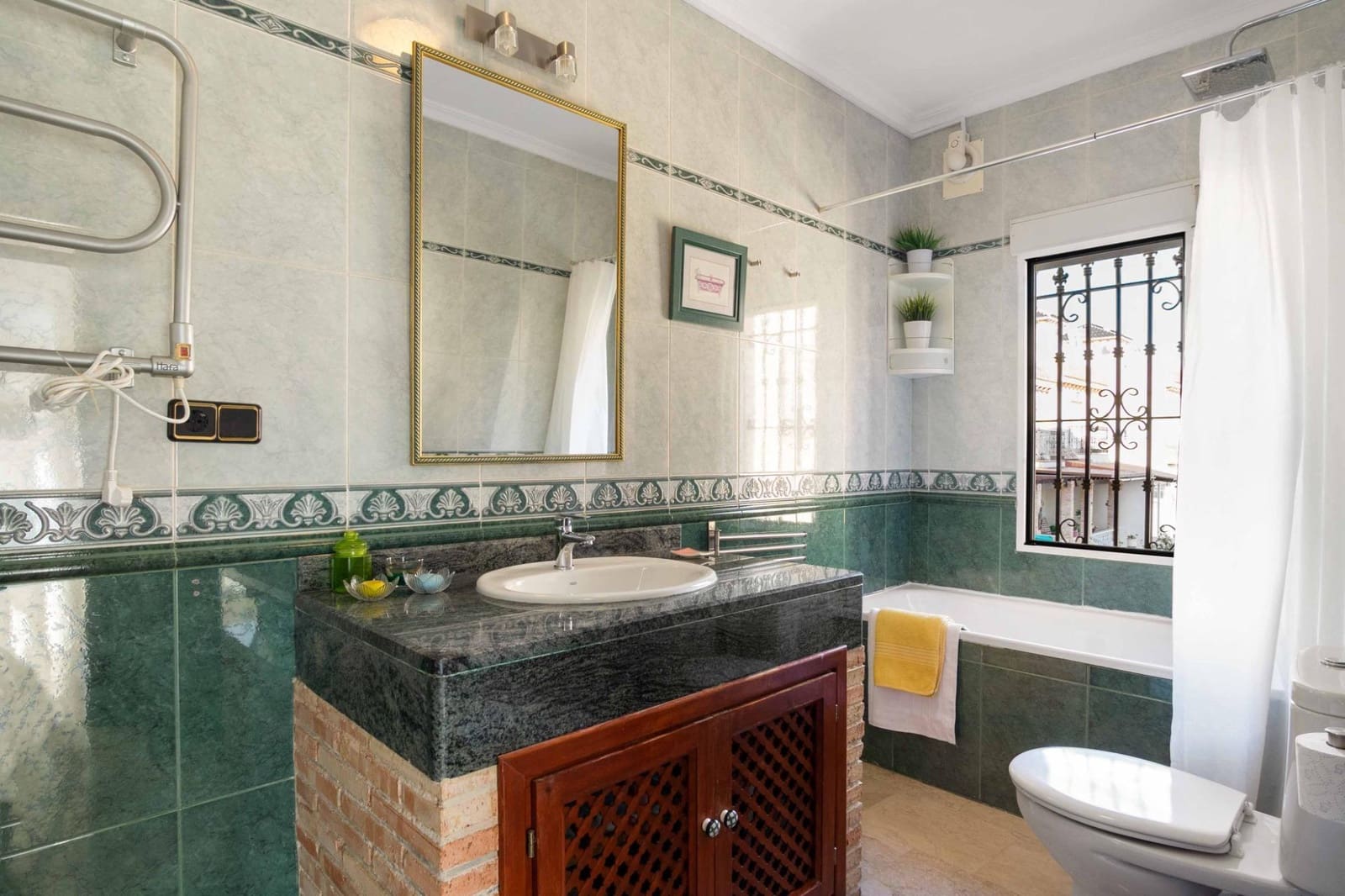 5 soveværelse Villa til salg i Playa Flamenca med swimmingpool garage - € 350.000 (Ref: 9317154)