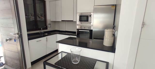 2 bedroom Villa for sale in Cabo Roig, Orihuela with pool garage - € 299,000 (Ref: 9322321)