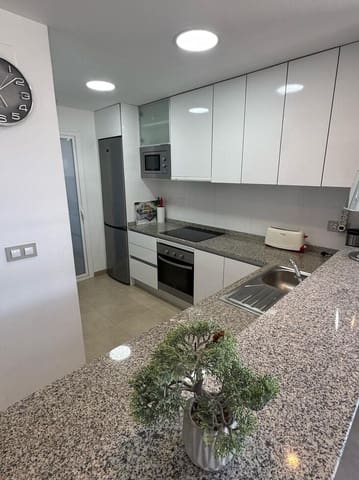 Apartamento de 2 habitaciones en Cabo Roig, Orihuela en venta con piscina garaje - 239.900 € (Ref: 9322322)