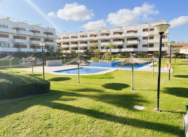 Apartamento de 2 habitaciones en Cabo Roig, Orihuela en venta con piscina garaje - 239.900 € (Ref: 9322322)