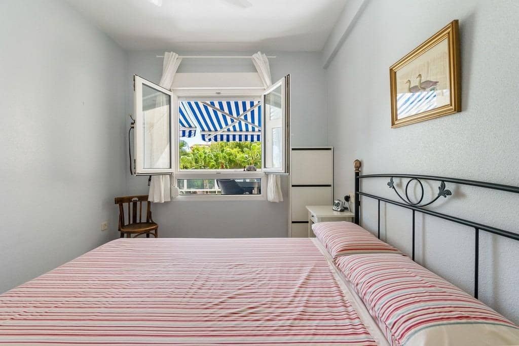 3 camera da letto Appartamento in vendita in Cabo Roig con piscina garage - 215.000 € (Rif: 9325595)