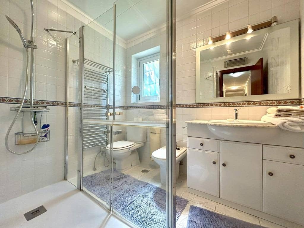 3 sovrum Villa till salu i Cabo Roig med pool garage - 790 000 € (Ref: 9325597)