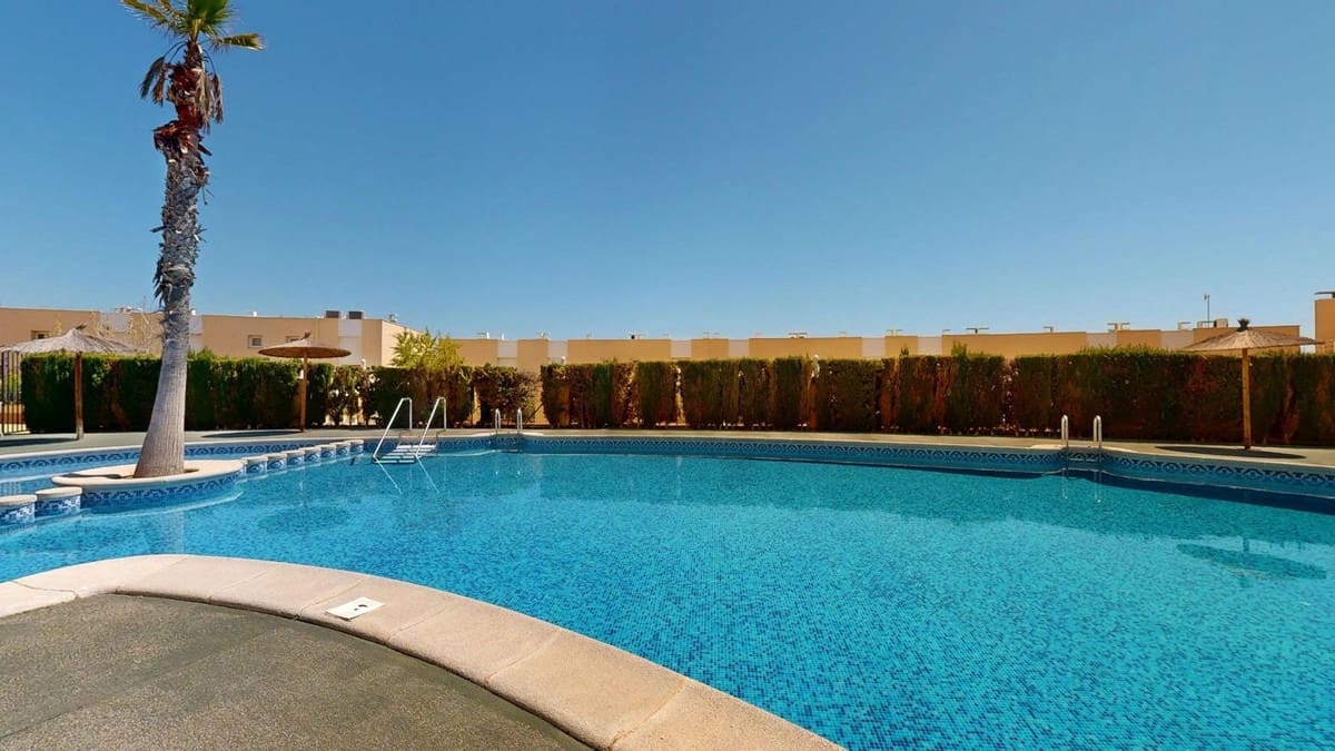 2 sovrum Lägenhet till salu i Cabo Roig med pool garage - 259 000 € (Ref: 9332880)