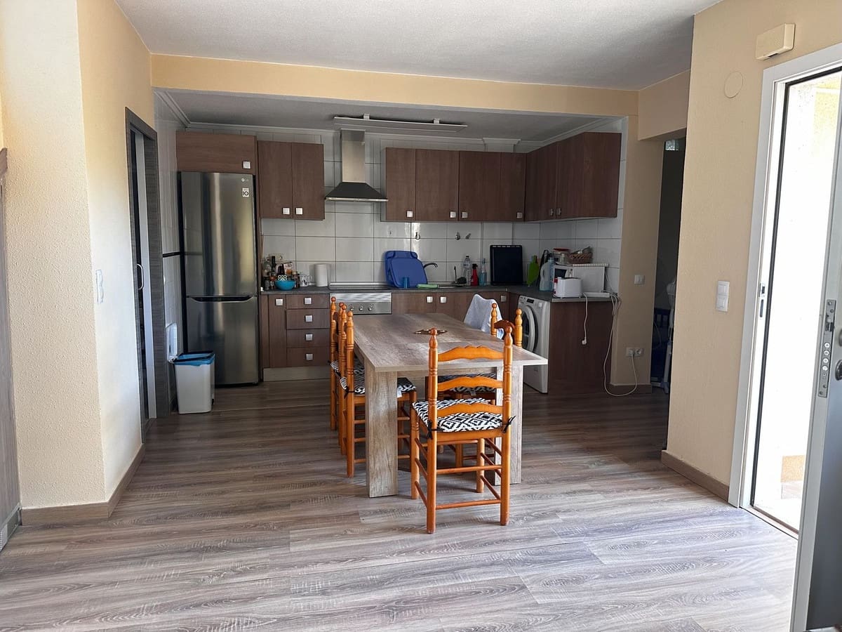 3 sypialnia Dom na sprzedaż w Torrevieja z basenem - 209 900 € (Ref: 9337250)