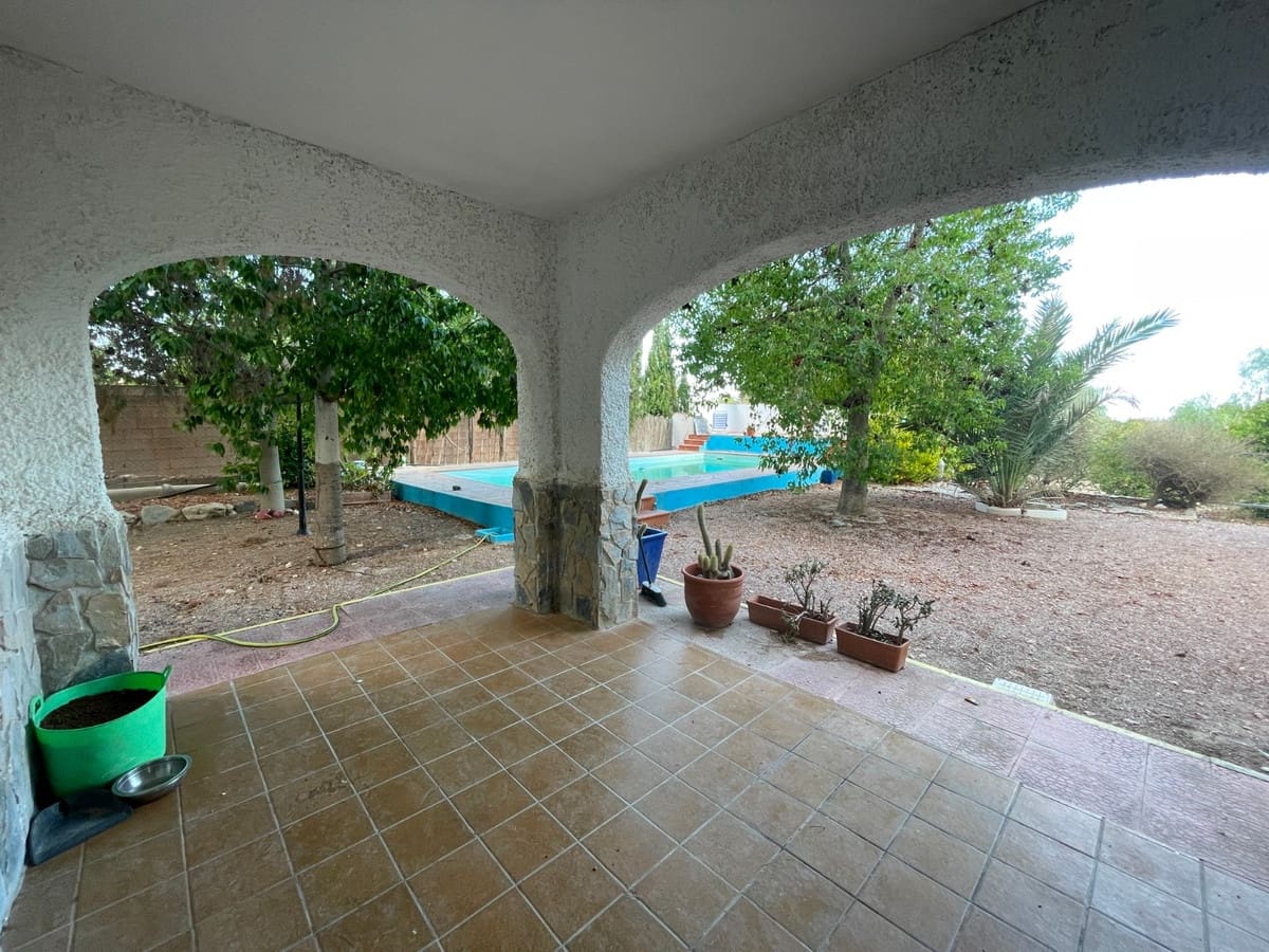 3 bedroom Finca/Country House for sale in Albatera with pool - € 215,000 (Ref: 9337255)