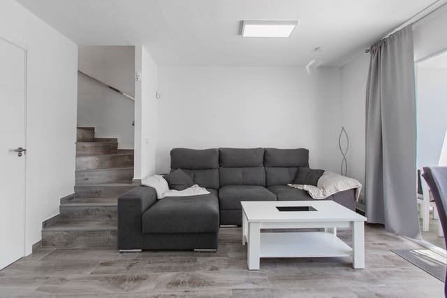 2 sypialnia Willa na sprzedaż w Los Balcones - Los Altos, Torrevieja z basenem - 169 900 € (Ref: 9337257)