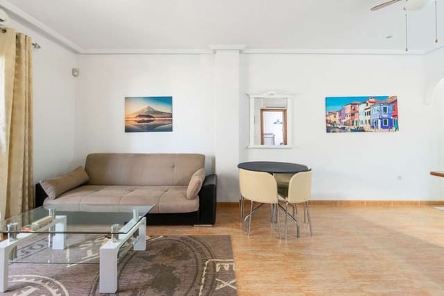 2 soveværelse Penthouse til salg i Playa Flamenca, Orihuela med swimmingpool - € 146.000 (Ref: 9337263)
