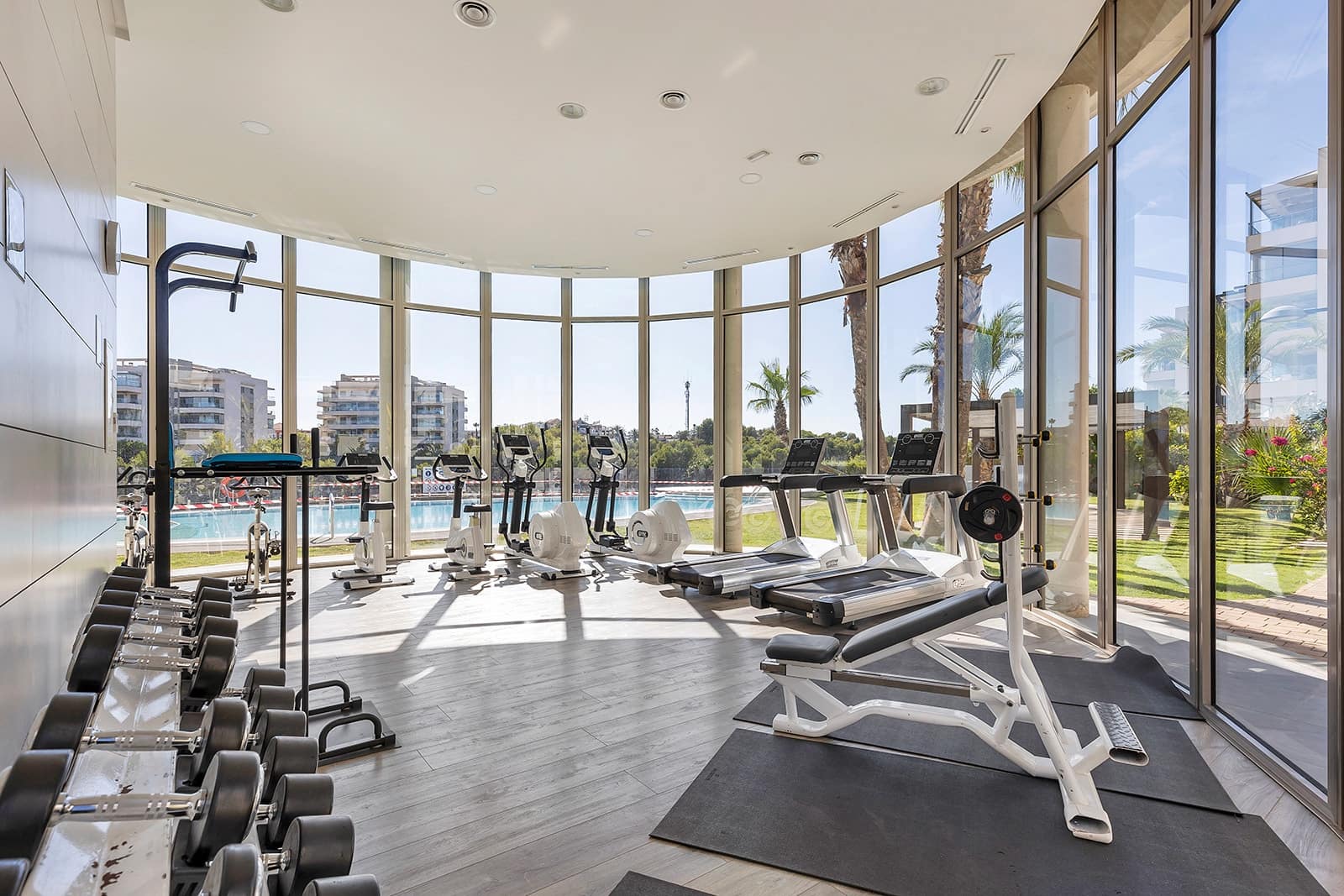 2 makuuhuone Huoneisto myytävänä paikassa Villamartin mukana uima-altaan 
autotalli - 259 000 € (Ref: 9389999)