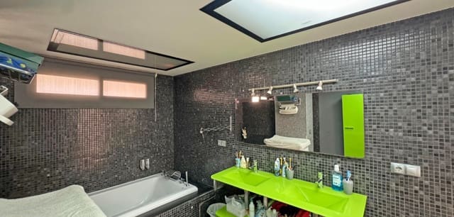 4 camera da letto Appartamento in vendita in Playa del Cura, Torrevieja - 489.000 € (Rif: 9393750)