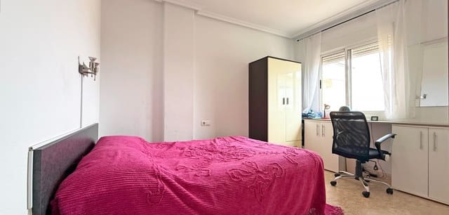 2 quarto Penthouse para venda em El Molino, Torrevieja com piscina - 169 900 € (Ref: 9393751)