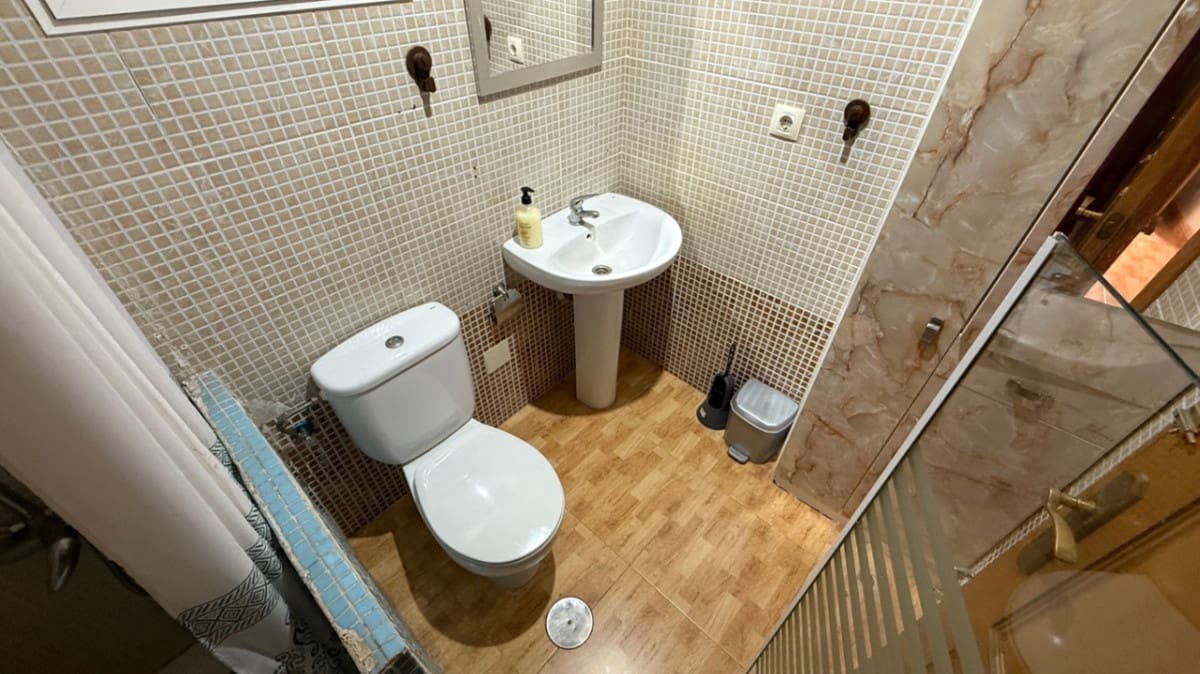 2 makuuhuone Huoneisto myytävänä paikassa San Miguel de Salinas mukana uima-altaan - 105 000 € (Ref: 9409085)