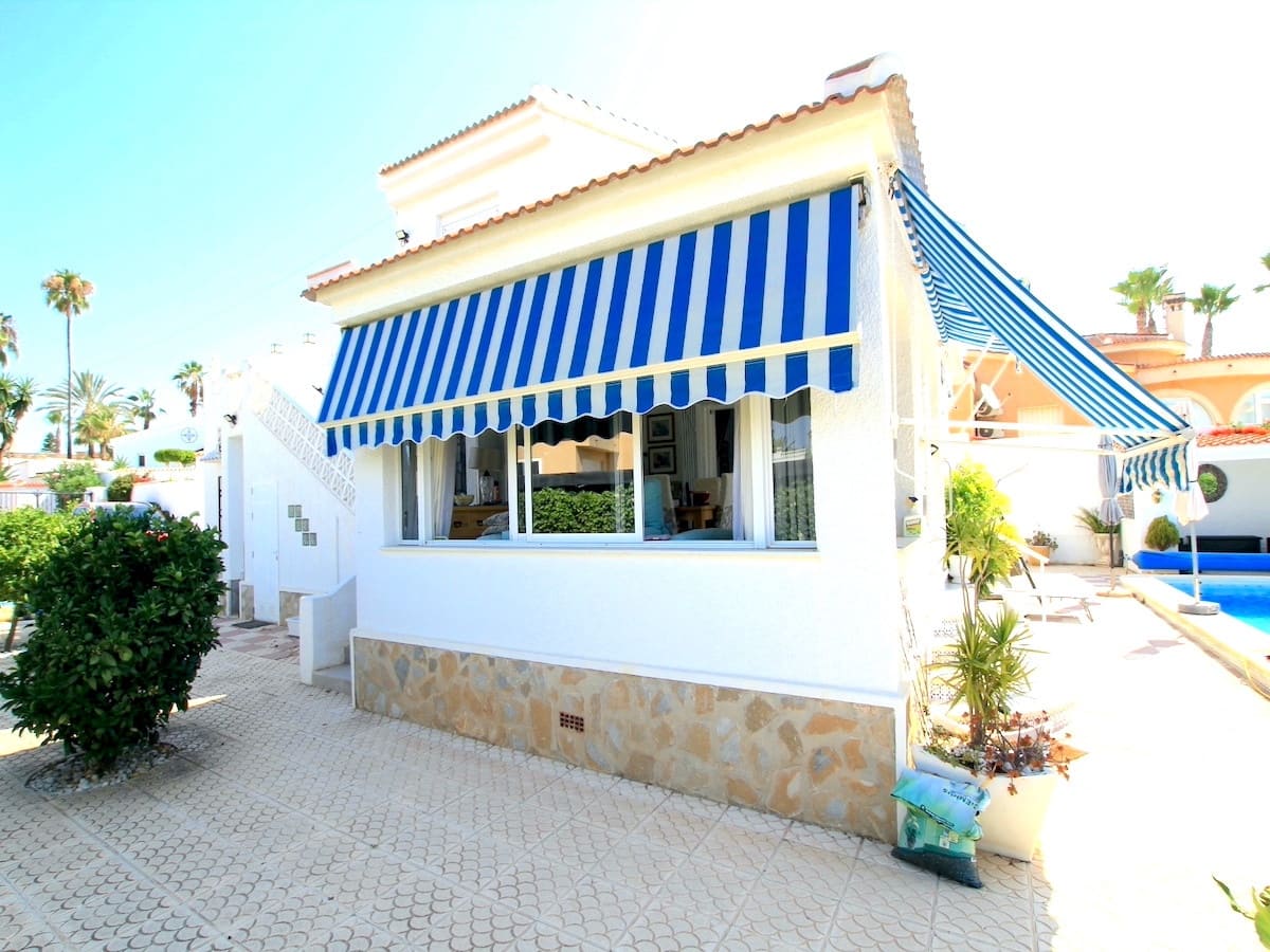 3 camera da letto Villa in vendita in Ciudad Quesada con piscina - 399.950 € (Rif: 9409091)