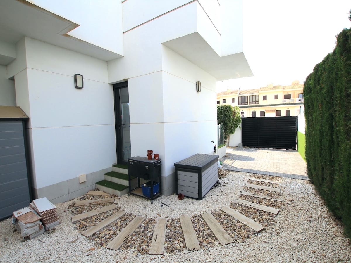 4 camera da letto Villa in vendita in Ciudad Quesada con piscina - 565.000 € (Rif: 9409093)
