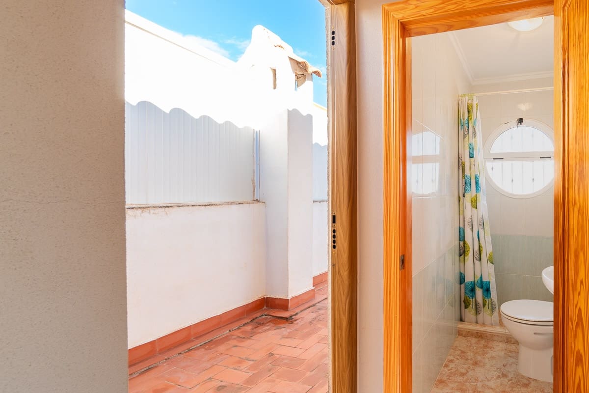 2 soverom Hus til salgs i Playa Flamenca med svømmebasseng - € 189 000 (Ref: 9431742)