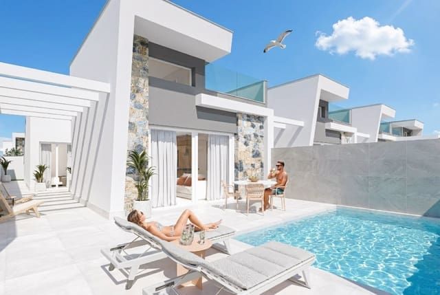 3 soverom Villa til salgs i Las Lomas de Rame - Bahía Bella, Los Alcázares med svømmebasseng garasje - € 392 000 (Ref: 9432841)