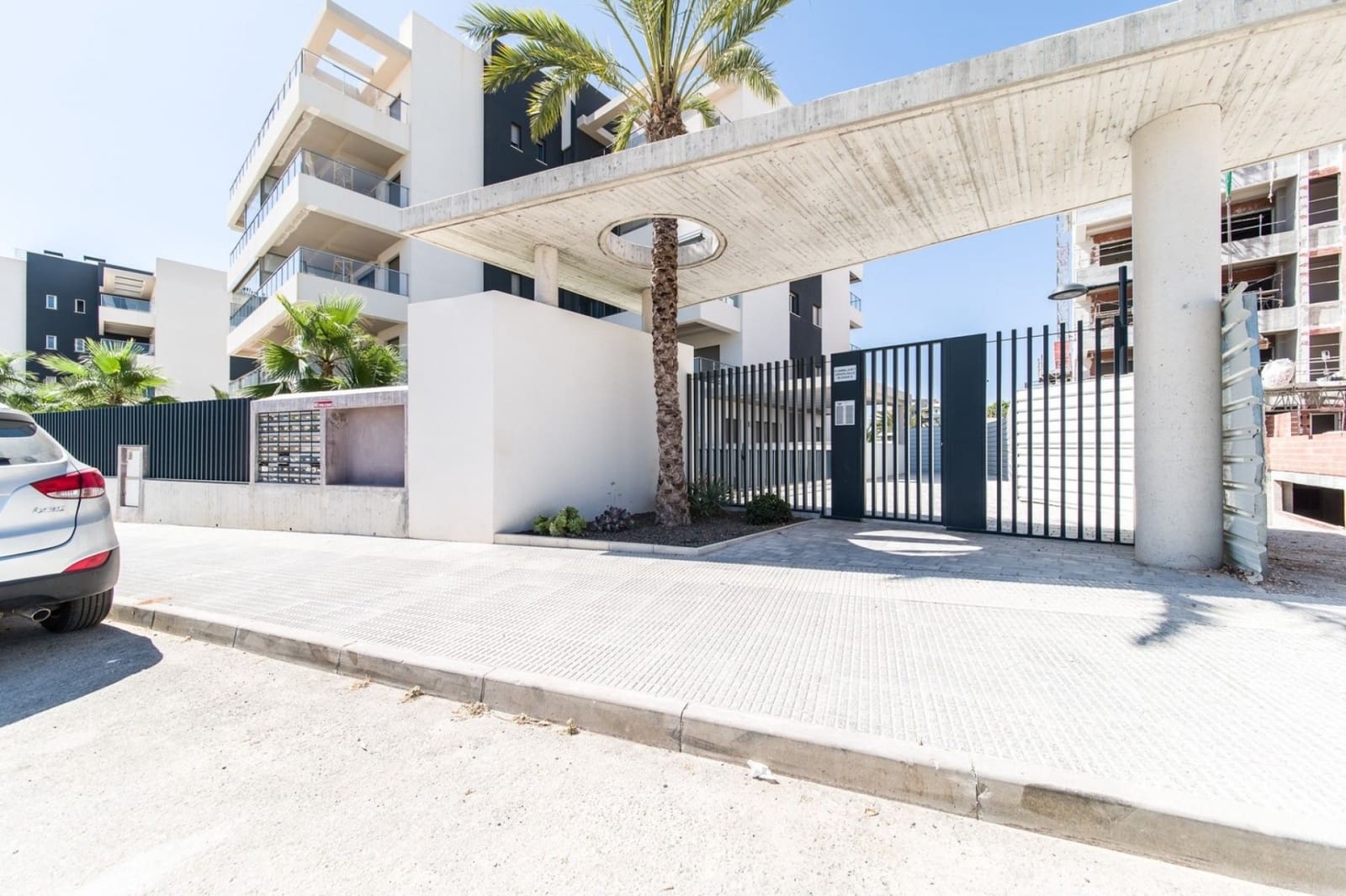 3 soveværelse Penthouse til salg i Villamartin med swimmingpool garage - € 339.000 (Ref: 9441746)