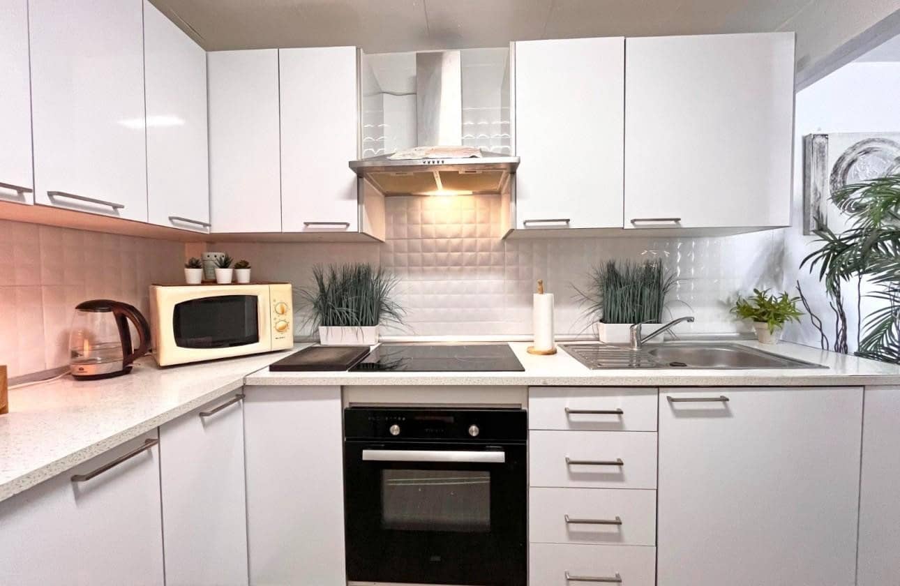 4 sypialnia Willa na sprzedaż w La Zenia z basenem - 399 000 € (Ref: 9441747)