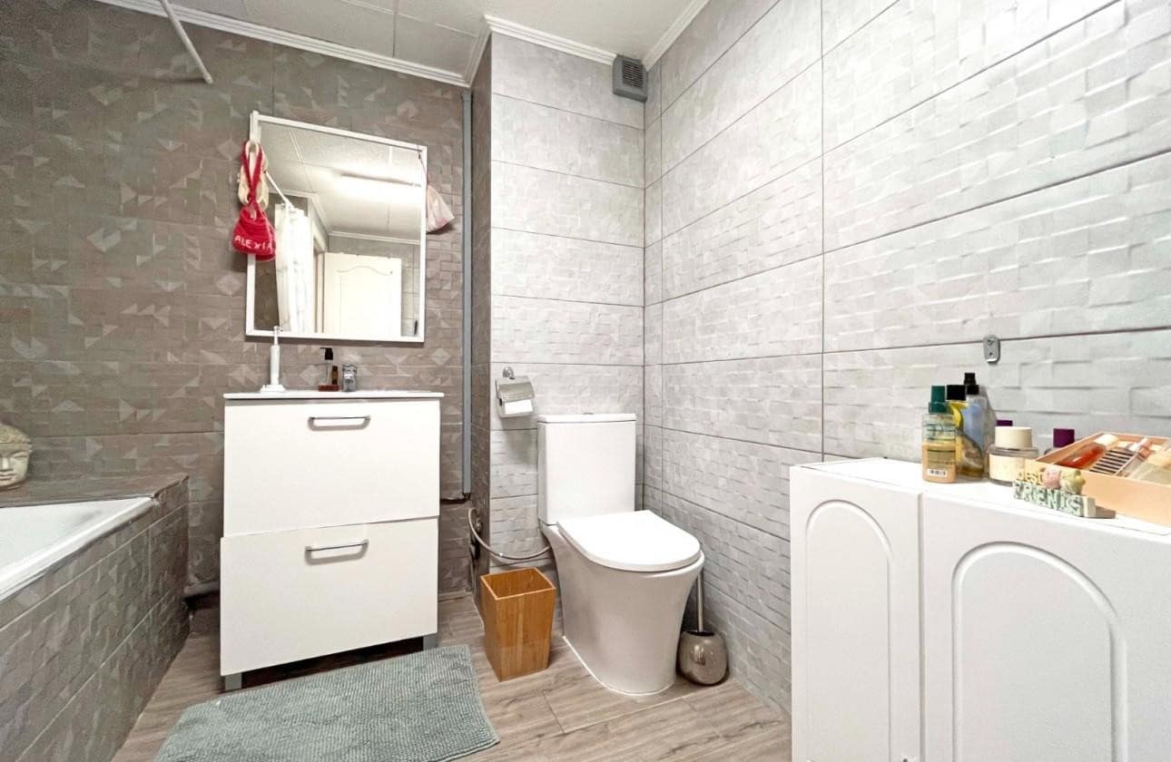 4 sypialnia Willa na sprzedaż w La Zenia z basenem - 399 000 € (Ref: 9441747)