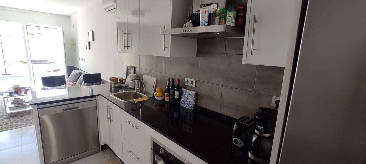 3 sypialnia Willa na sprzedaż w La Zenia z basenem - 369 000 € (Ref: 9441748)