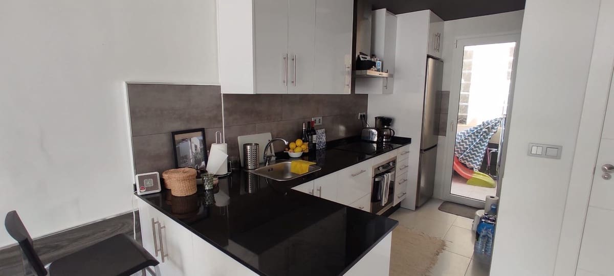 3 sypialnia Willa na sprzedaż w La Zenia z basenem - 369 000 € (Ref: 9441748)