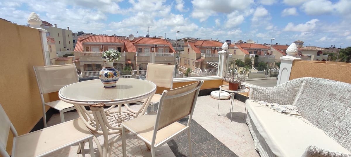 3 sypialnia Willa na sprzedaż w La Zenia z basenem - 369 000 € (Ref: 9441748)